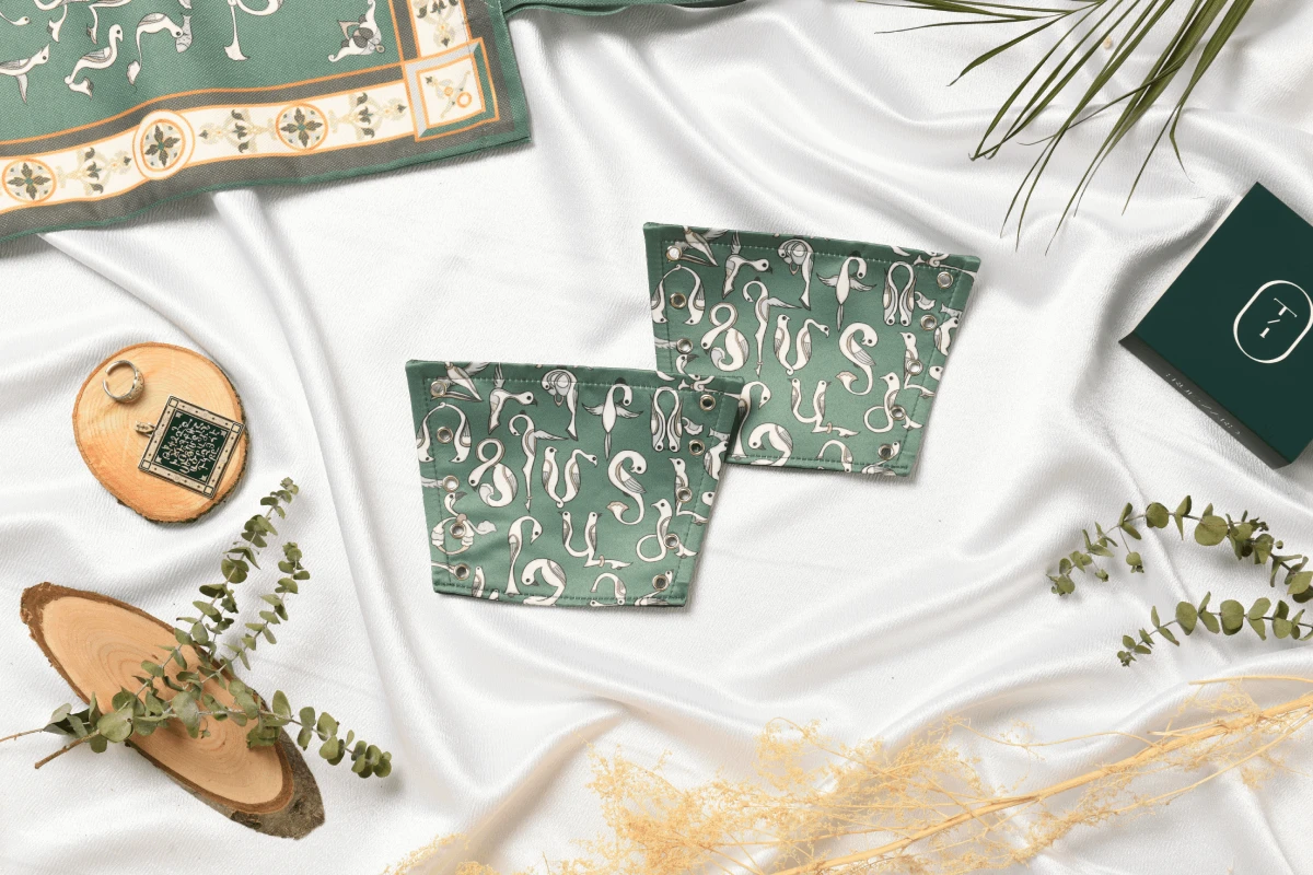 Մաշտոցյան զարդ կանաչ կորսետ թևնոցներ