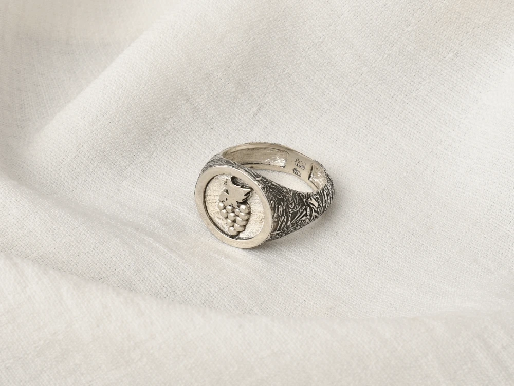 Մատանի խաղող